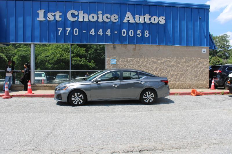 Nissan Altima 2.5 S Sedan 2024