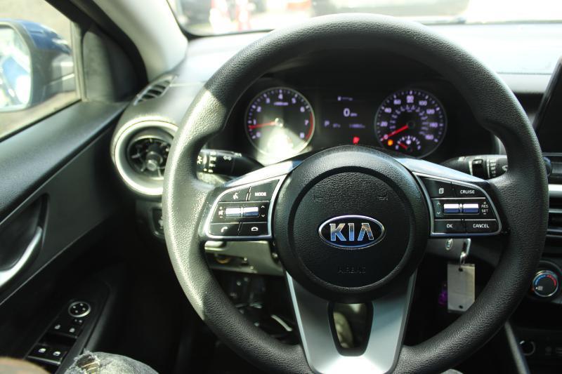 Kia Forte LXS IVT 2020