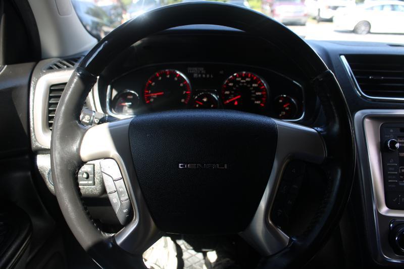 GMC Acadia AWD 4dr Denali 2016