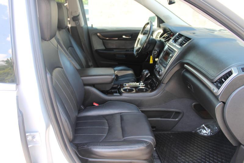 GMC Acadia AWD 4dr Denali 2016