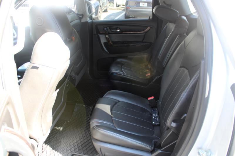 GMC Acadia AWD 4dr Denali 2016