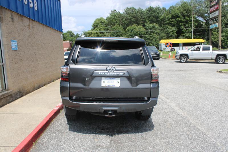 Toyota 4Runner RWD 4dr V6 SR5 Premium (Natl) 2016