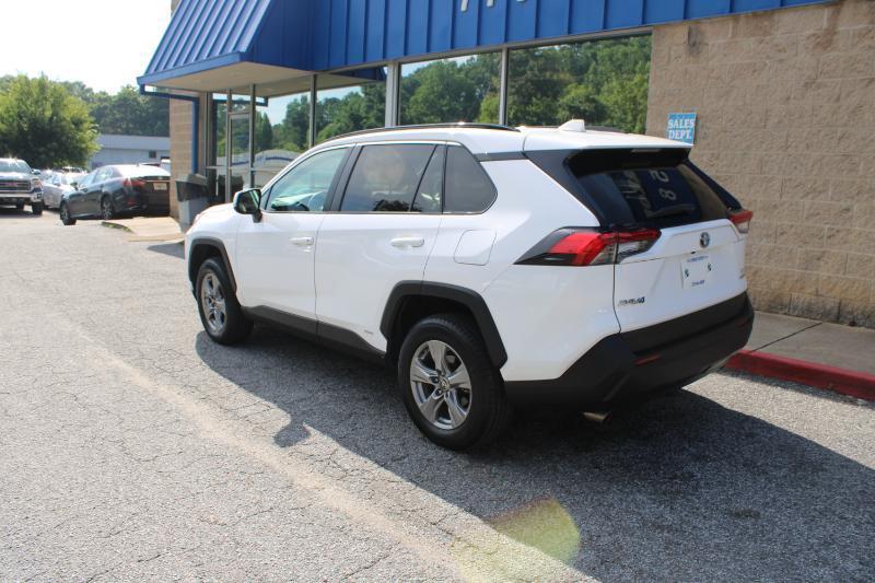 Toyota RAV4 Hybrid LE AWD (Natl) 2024