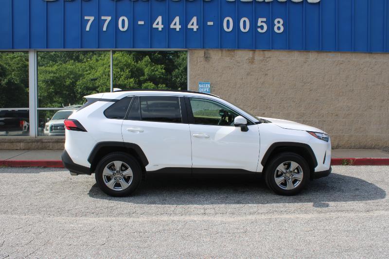 Toyota RAV4 Hybrid LE AWD (Natl) 2024