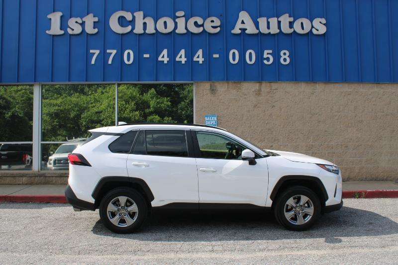 Toyota RAV4 Hybrid LE AWD (Natl) 2024