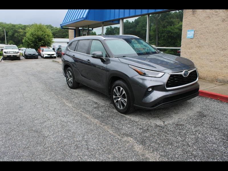 Toyota Highlander Hybrid XLE FWD (Natl) 2023