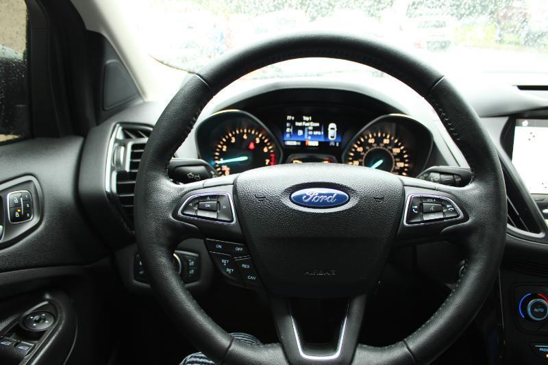 Ford Escape Titanium FWD 2018