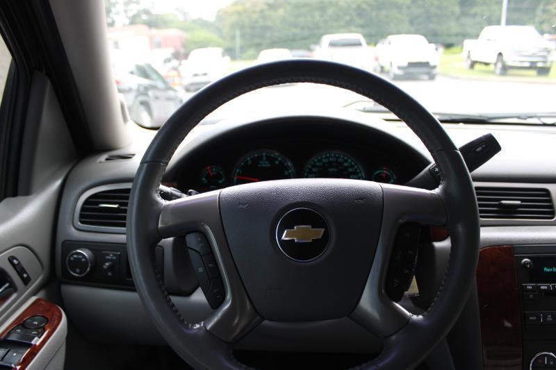Chevrolet Tahoe 2WD 4dr 1500 LT 2013