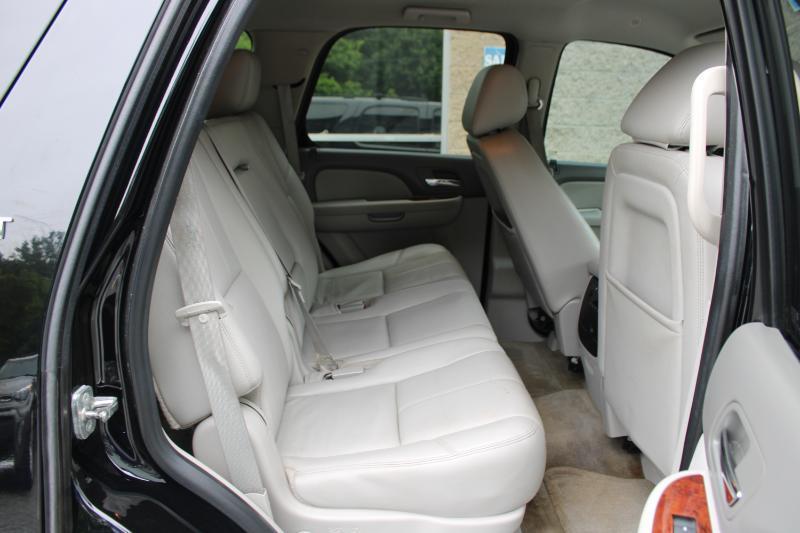 Chevrolet Tahoe 2WD 4dr 1500 LT 2013