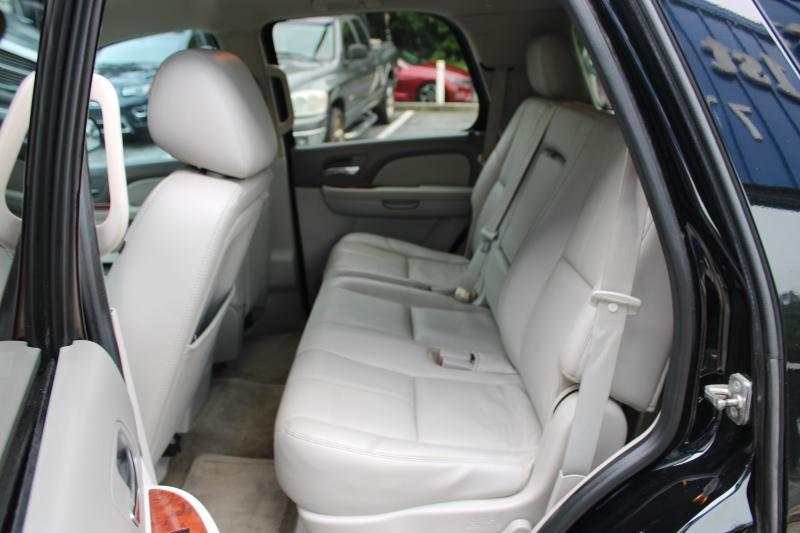 Chevrolet Tahoe 2WD 4dr 1500 LT 2013
