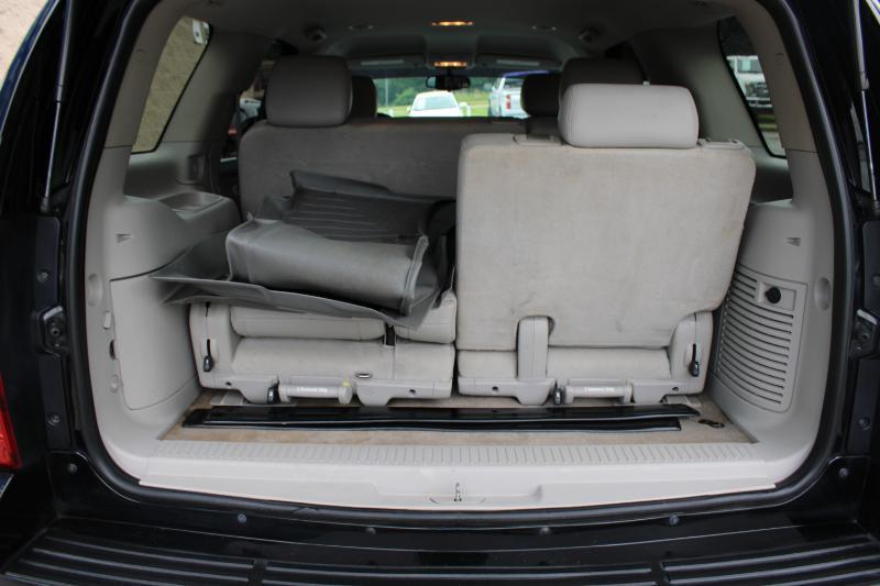 Chevrolet Tahoe 2WD 4dr 1500 LT 2013