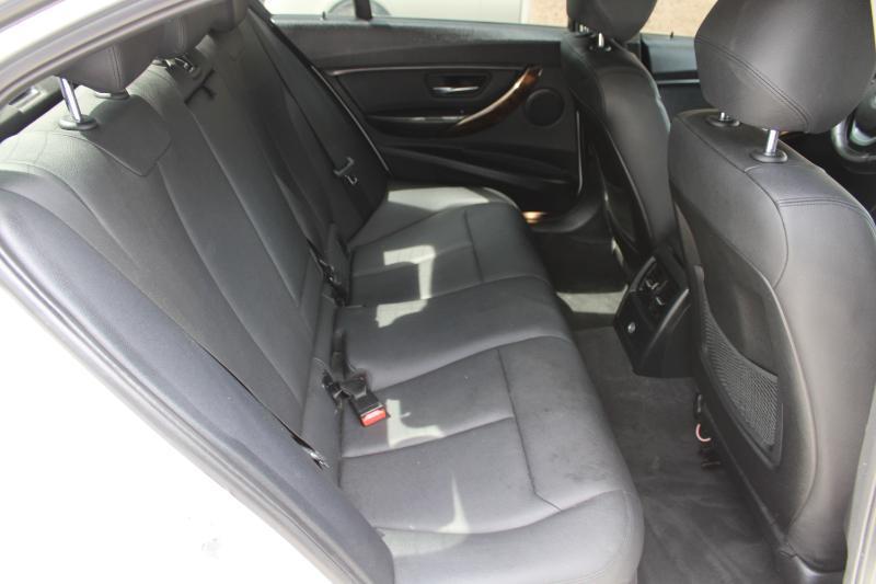 BMW 3 Series 4dr Sdn 328i RWD South Africa 2015