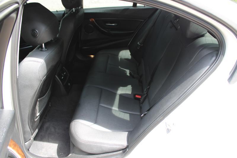 BMW 3 Series 4dr Sdn 328i RWD South Africa 2015