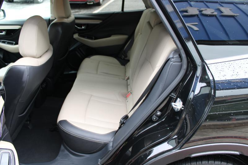 Subaru Outback Limited CVT 2022