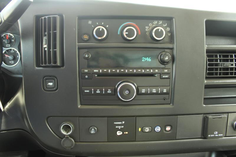 Chevrolet Express Cargo Van RWD 2500 155" 2016