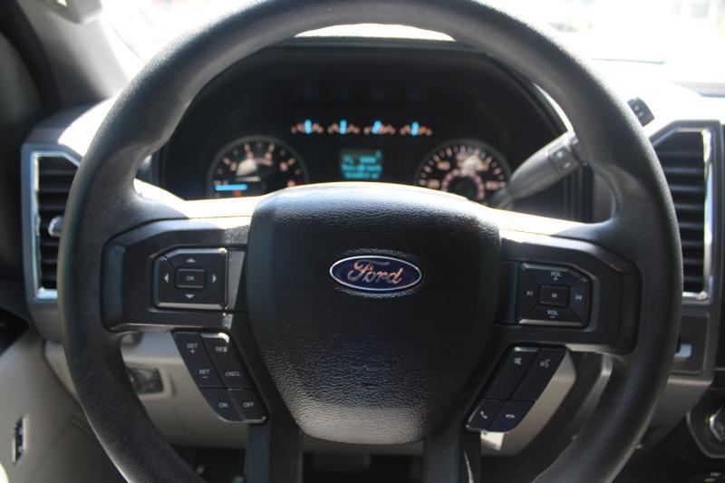 Ford F-150 2WD SuperCrew 145" XLT 2016