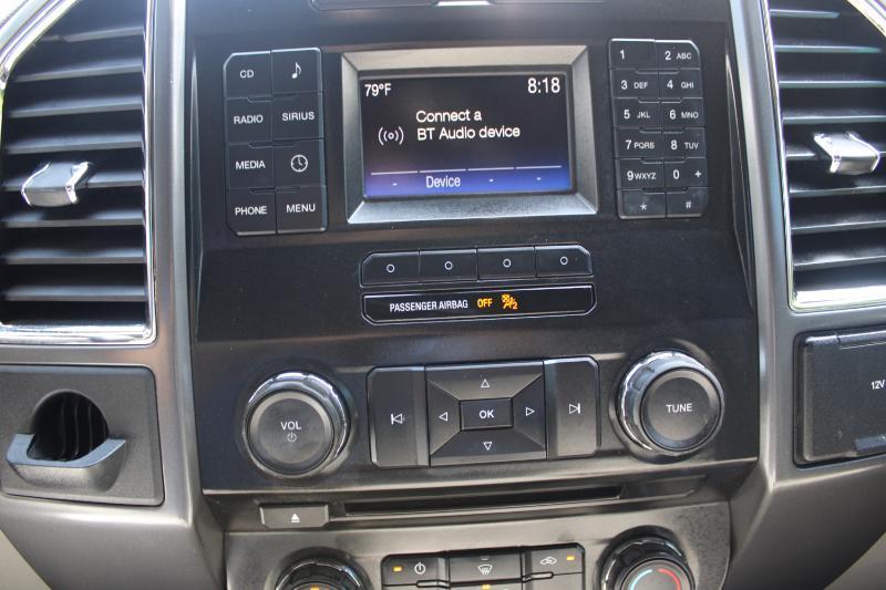 Ford F-150 2WD SuperCrew 145" XLT 2016