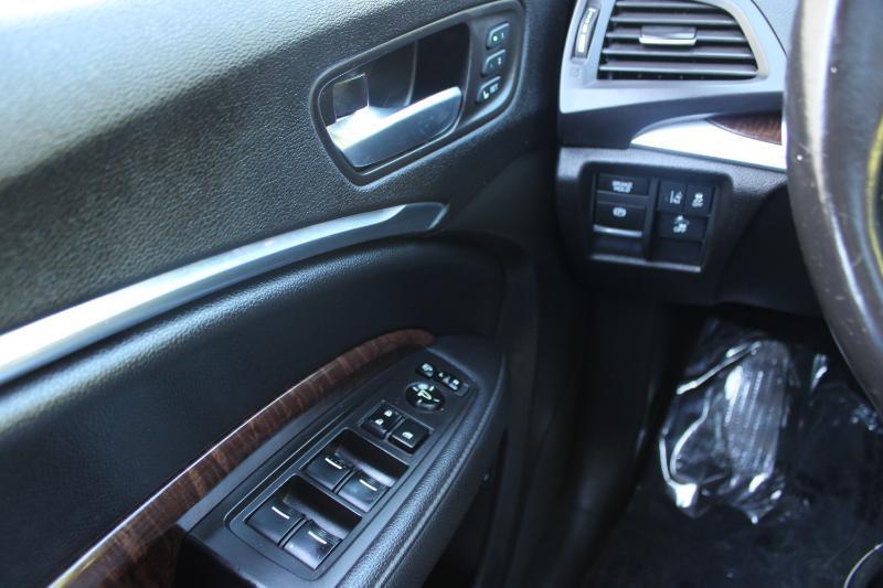 Acura MDX FWD w/Technology Pkg 2017