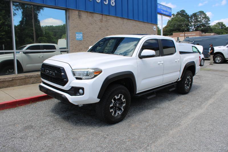 Toyota Tacoma TRD Off Road Double Cab 5' Bed V6 4x2 AT (Natl) 2017