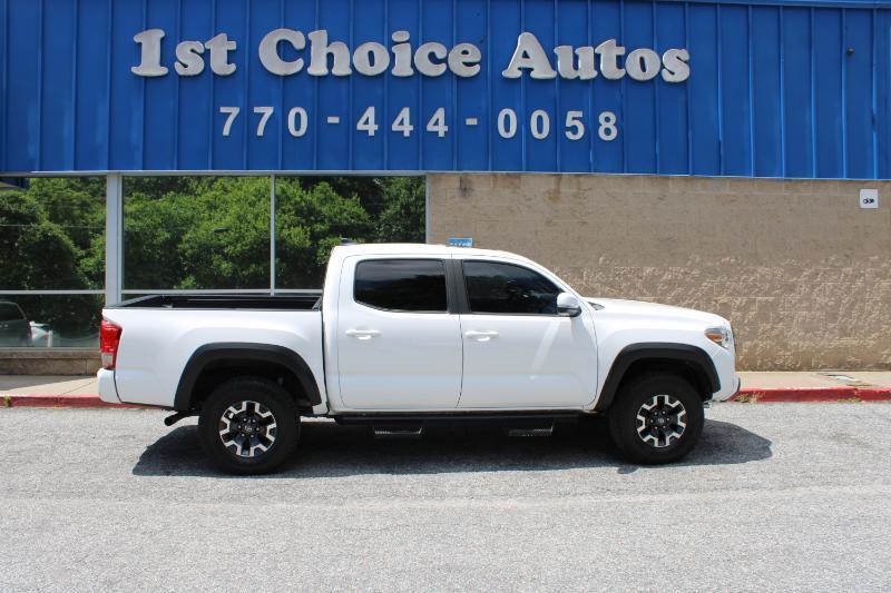 Toyota Tacoma TRD Off Road Double Cab 5' Bed V6 4x2 AT (Natl) 2017