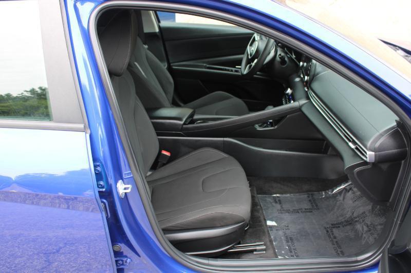 Hyundai Elantra Hybrid Blue DCT 2022