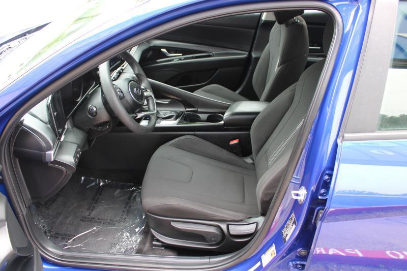Hyundai Elantra Hybrid Blue DCT 2022