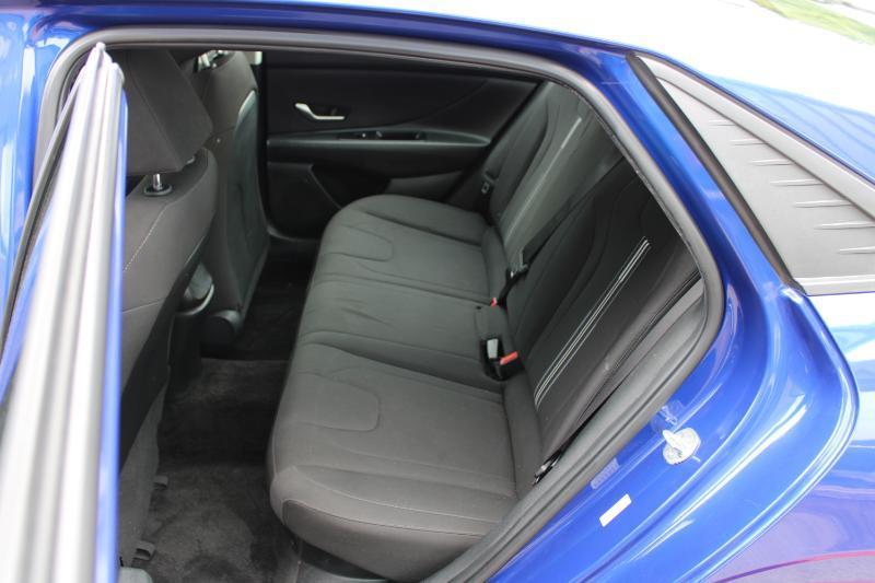 Hyundai Elantra Hybrid Blue DCT 2022