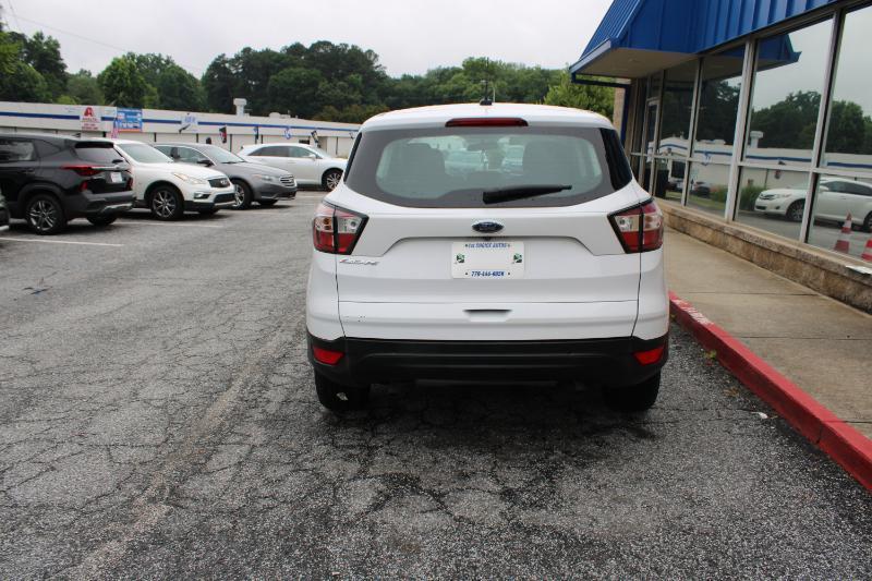 Ford Escape S FWD 2018