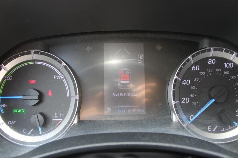 Toyota Highlander Hybrid LE FWD (Natl) 2021