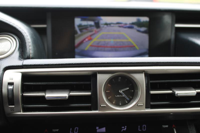 Lexus IS 250 4dr Sport Sdn RWD 2015