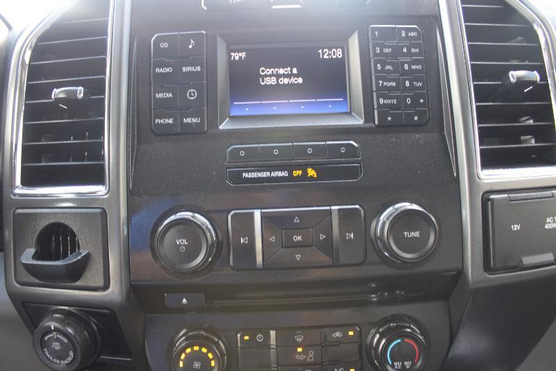 Ford F-150 XLT 2WD SuperCab 8' Box 2017