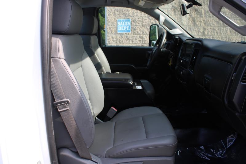 Chevrolet Silverado 3500HD 2WD Reg Cab 133.6" Work Truck 2016