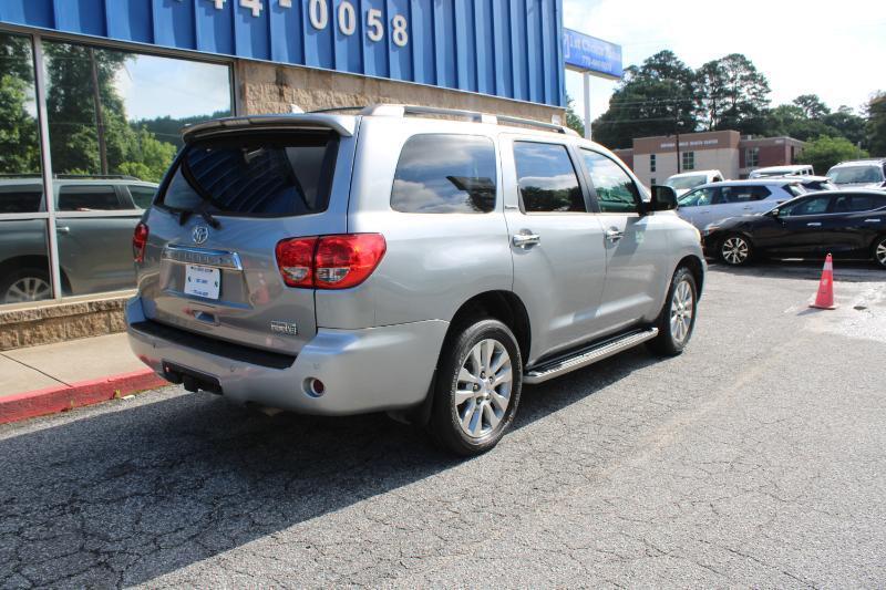 Toyota Sequoia RWD 5.7L Limited (Natl) 2012