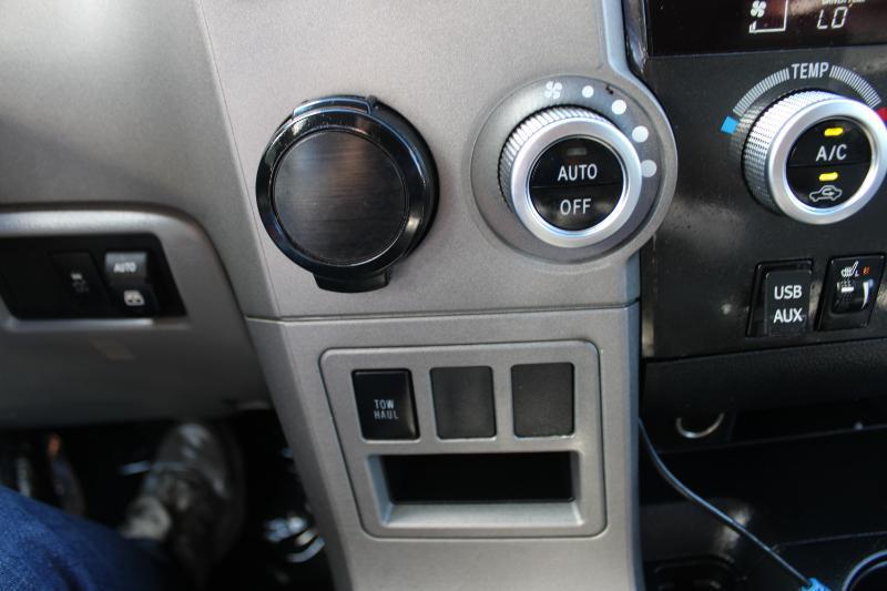 Toyota Sequoia RWD 5.7L Limited (Natl) 2012