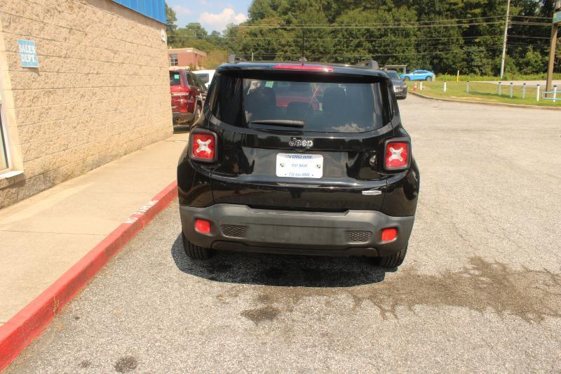 Jeep Renegade Latitude FWD 2017