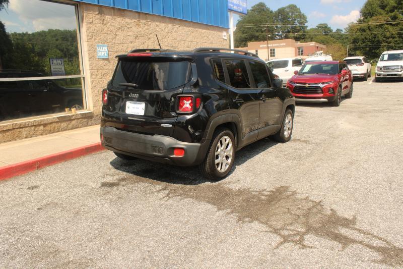 Jeep Renegade Latitude FWD 2017