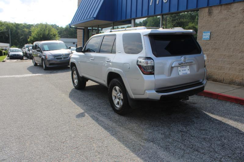 Toyota 4Runner RWD 4dr V6 SR5 Premium (Natl) 2015