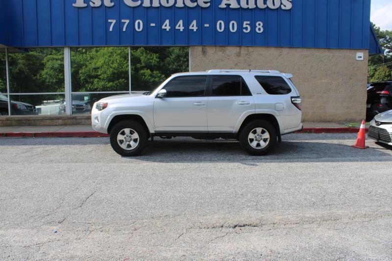Toyota 4Runner RWD 4dr V6 SR5 Premium (Natl) 2015