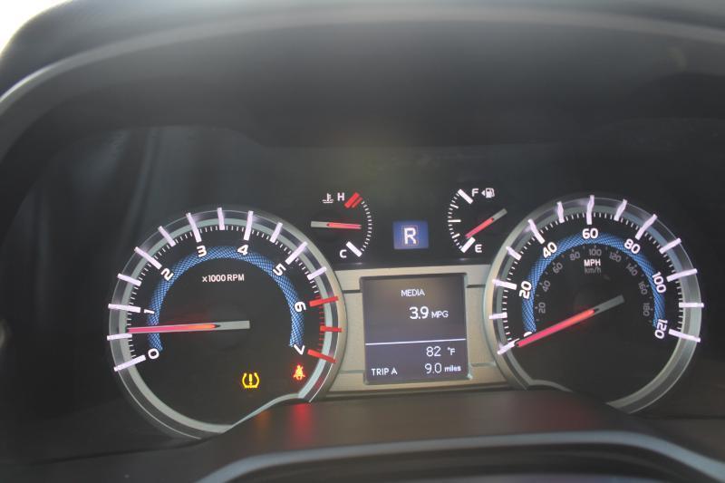 Toyota 4Runner RWD 4dr V6 SR5 Premium (Natl) 2015