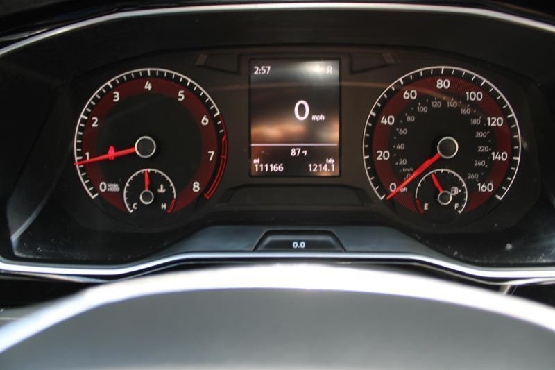 Volkswagen Jetta R-Line Auto w/SULEV 2020
