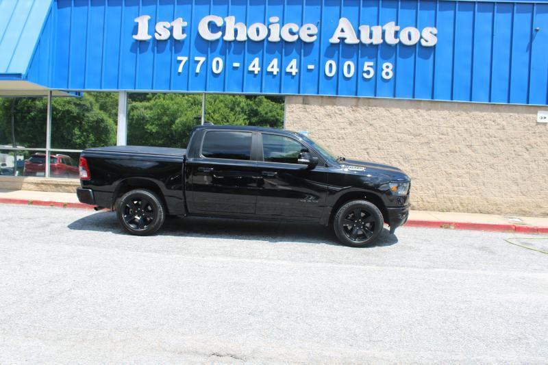 RAM 1500 Big Horn 4x4 Crew Cab 5'7" Box 2022