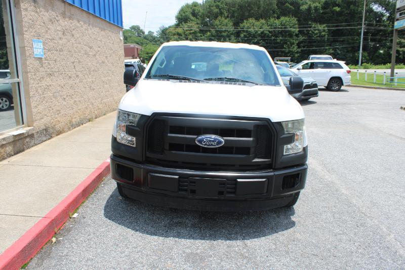 Ford F-150 XLT 2WD Reg Cab 8' Box 2017