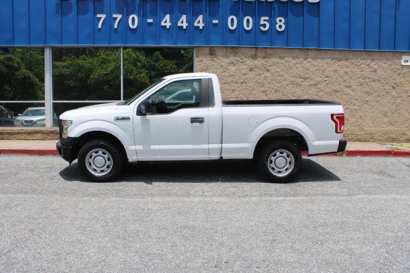 Ford F-150 XLT 2WD Reg Cab 8' Box 2017
