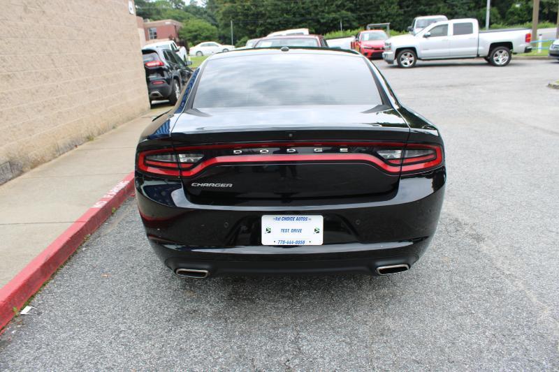 Dodge Charger SXT RWD 2020