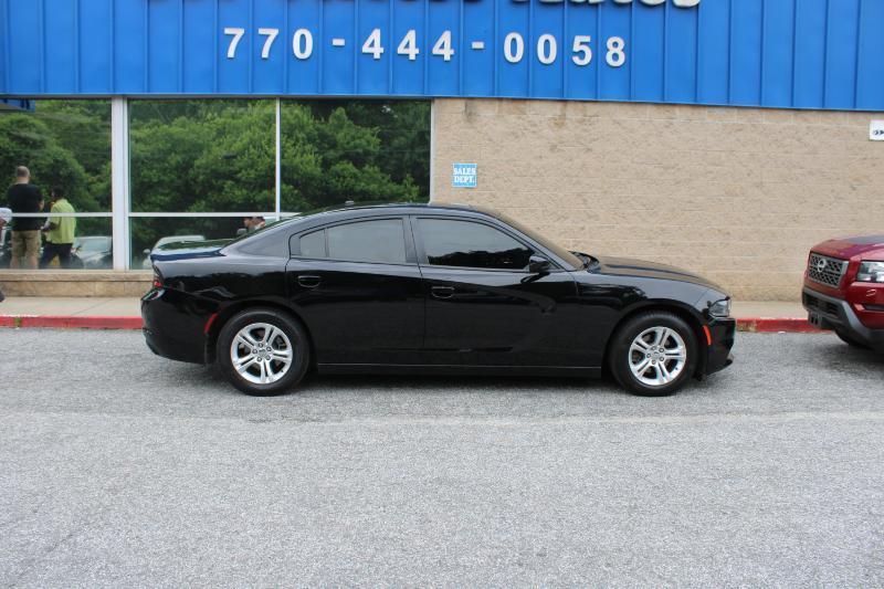 Dodge Charger SXT RWD 2020