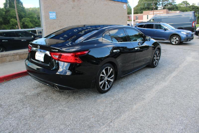 Nissan Maxima Platinum 3.5L 2017