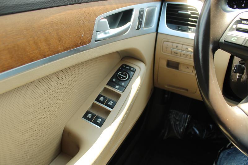 Genesis G80 3.8L RWD 2019