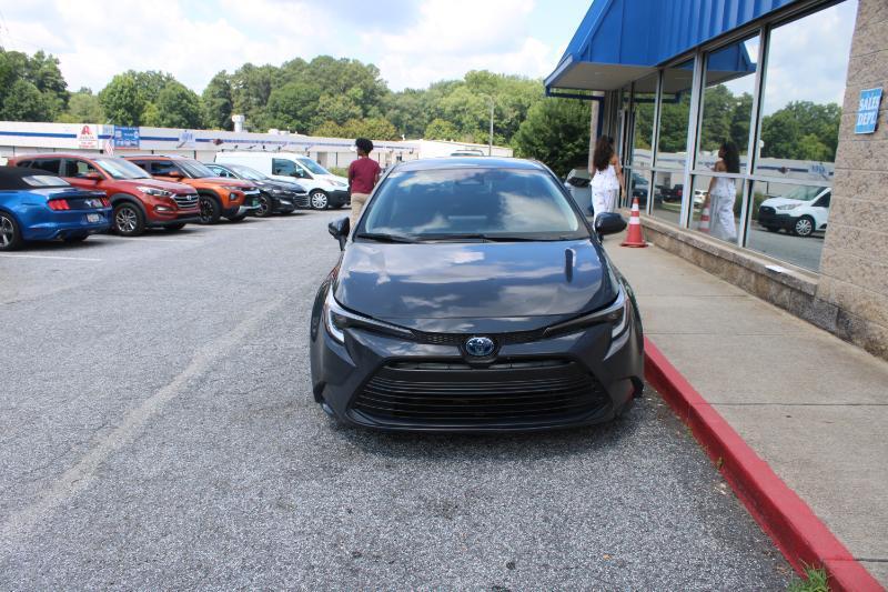 Toyota Corolla Hybrid LE FWD (Natl) 2023