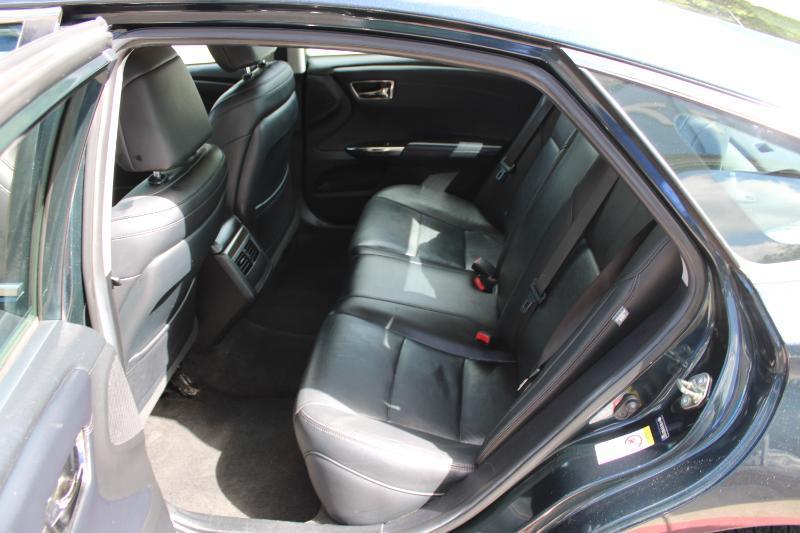 Toyota Avalon 4dr Sdn XLE Premium (Natl) 2016