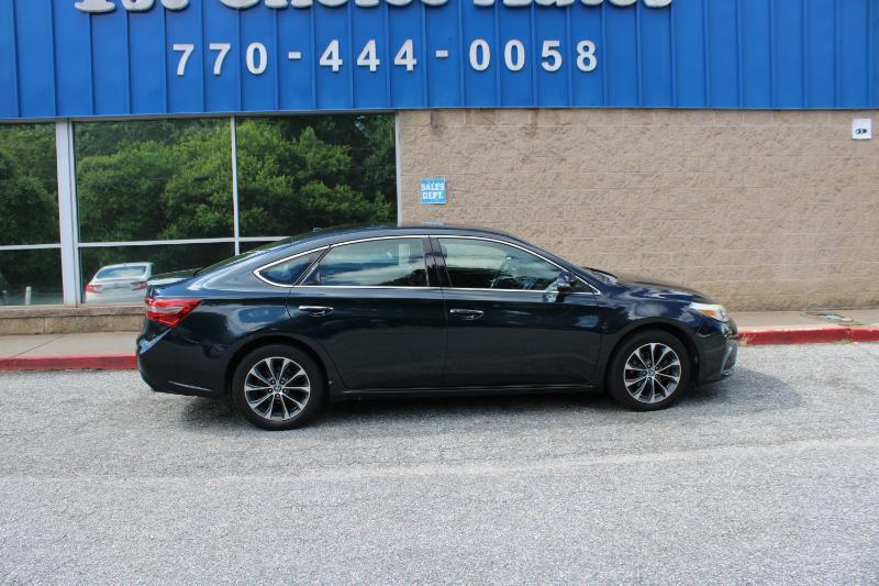 Toyota Avalon 4dr Sdn XLE Premium (Natl) 2016